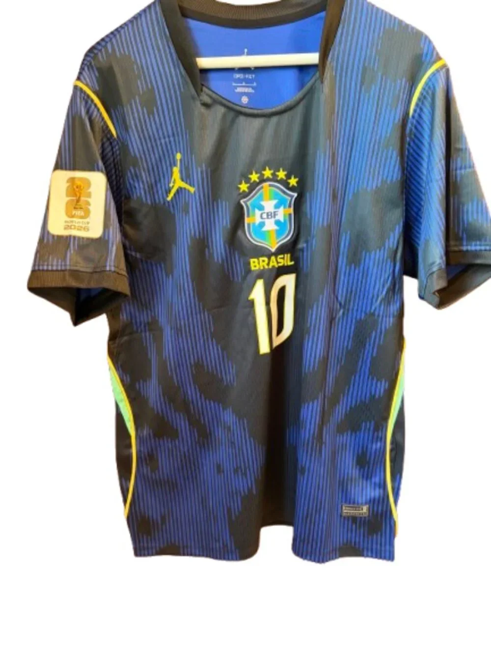 Neymar #10 Brasil Fan Soccer Jersey Red W/WC PATCHES L 2026 World Cup Away